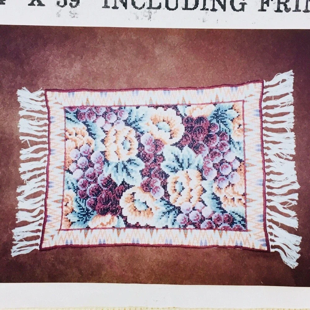Ann Benson R4 Grapes Rug Kit 24x39 Fringed Gourmet Needlecrafts Flaws Complete‎